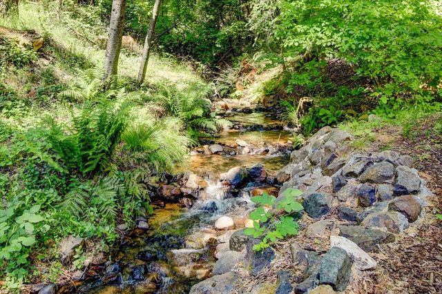 13784 Greenhorn Rd, Grass Valley, CA 95945
