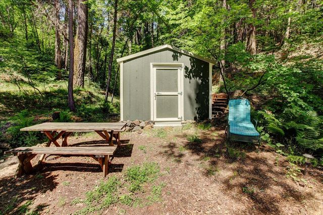 13784 Greenhorn Rd, Grass Valley, CA 95945