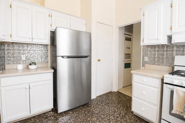 22840 Sterling Avenue 122, Palm Springs, CA 92262