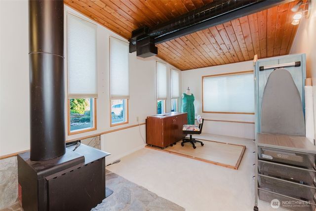 1046 Puget Drive SE, Port Orchard, WA 98366