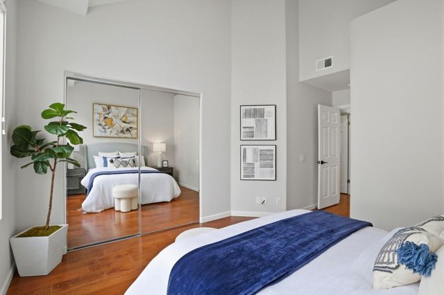 455 Navaro Way 203, San Jose, CA 95134