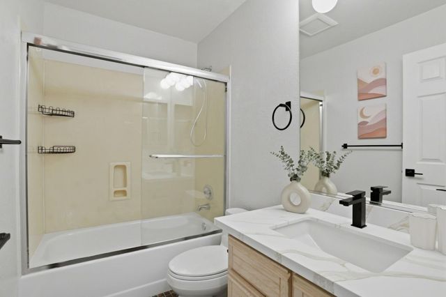 455 Navaro Way 203, San Jose, CA 95134