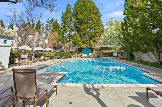 455 Navaro Way 203, San Jose, CA 95134