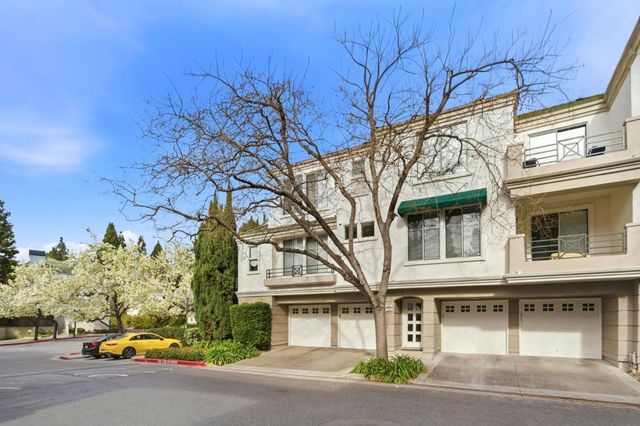 455 Navaro Way 203, San Jose, CA 95134