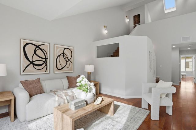 455 Navaro Way 203, San Jose, CA 95134