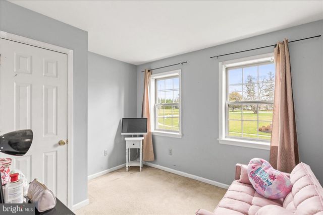 3296 RAINTREE RD, York, PA 17404