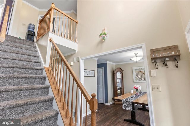 3296 RAINTREE RD, York, PA 17404