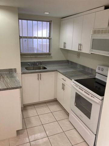 210 Fontainebleau Boulevard 306, Miami, FL 33172