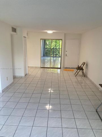 210 Fontainebleau Boulevard 306, Miami, FL 33172