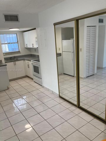210 Fontainebleau Boulevard 306, Miami, FL 33172