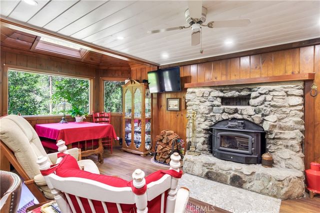 9091 Mountain View Drive, Forest Falls, CA 92339