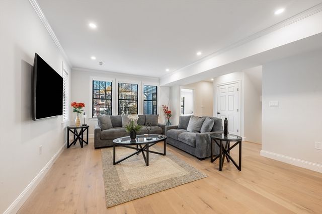 32 Perthshire 2, Boston, MA 02135