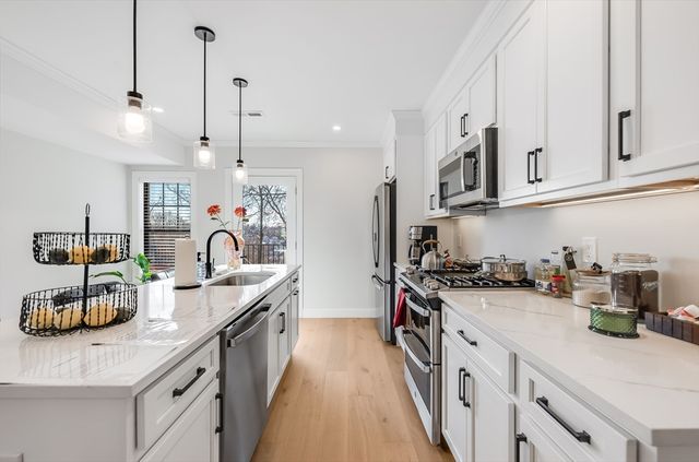 32 Perthshire 2, Boston, MA 02135