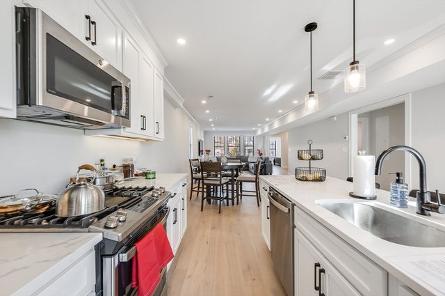 32 Perthshire 2, Boston, MA 02135
