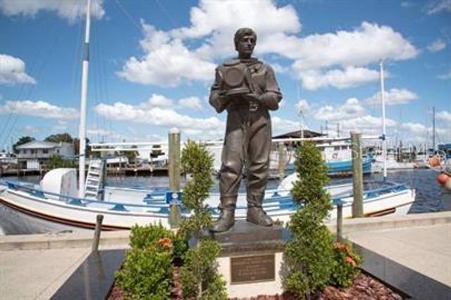 318 E TARPON AVENUE 5, Tarpon Springs, FL 34689