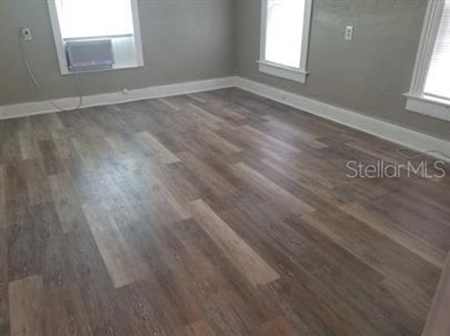 318 E TARPON AVENUE 5, Tarpon Springs, FL 34689