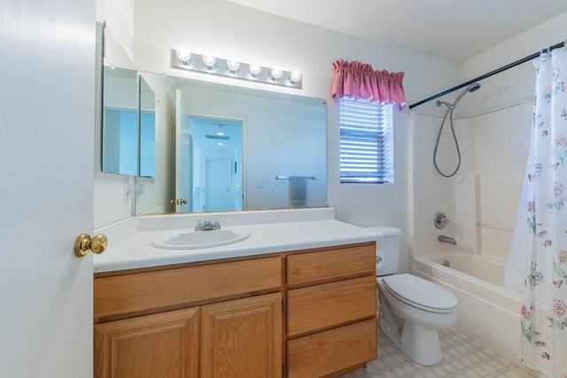 362 Zinfandel Way, Salinas, CA 93906