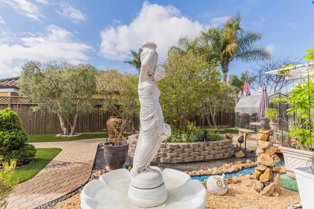 362 Zinfandel Way, Salinas, CA 93906