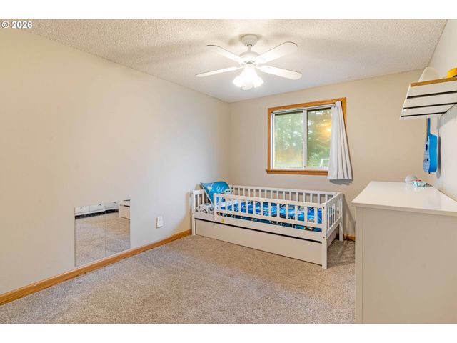 1318 Se BEAVER CREEK Ln, Troutdale, OR 97060