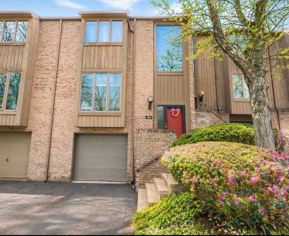 184 Birch Ct, Ross Twp, PA 15237