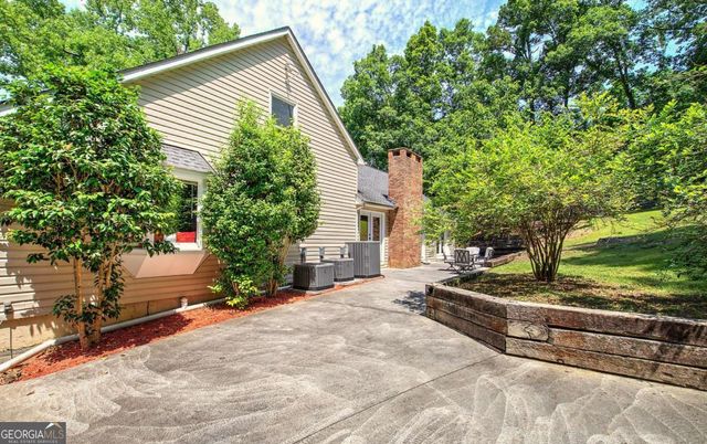 224 Shadowood Drive SE, Calhoun, GA 30701