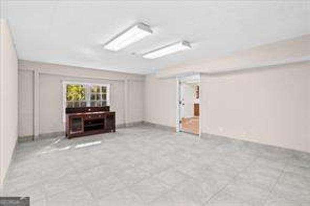 224 Shadowood Drive SE, Calhoun, GA 30701