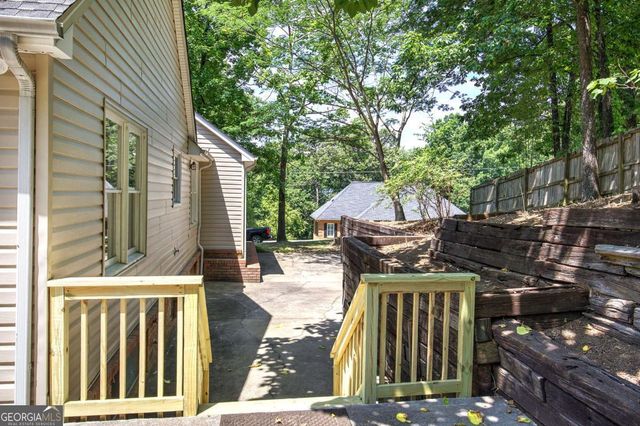 224 Shadowood Drive SE, Calhoun, GA 30701