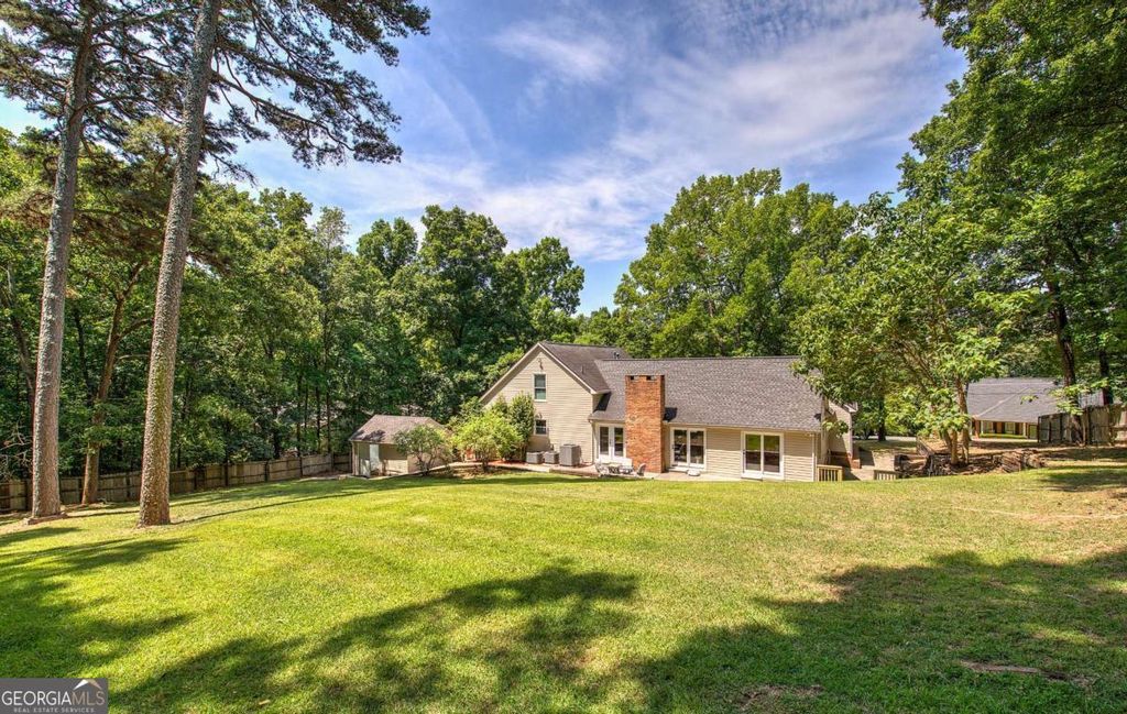 224 Shadowood Drive SE, Calhoun, GA 30701
