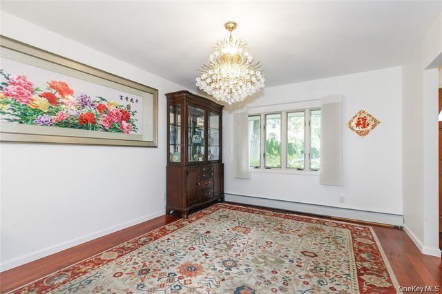 43 ELM Street, Great Neck, NY 11021