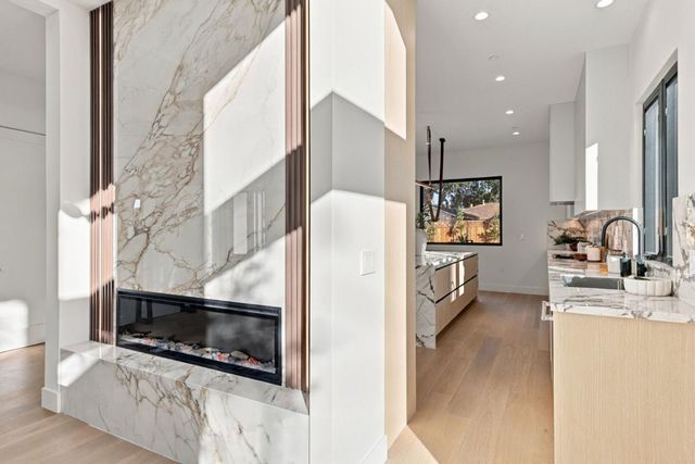 548 6th Avenue, Menlo Park, CA 94025
