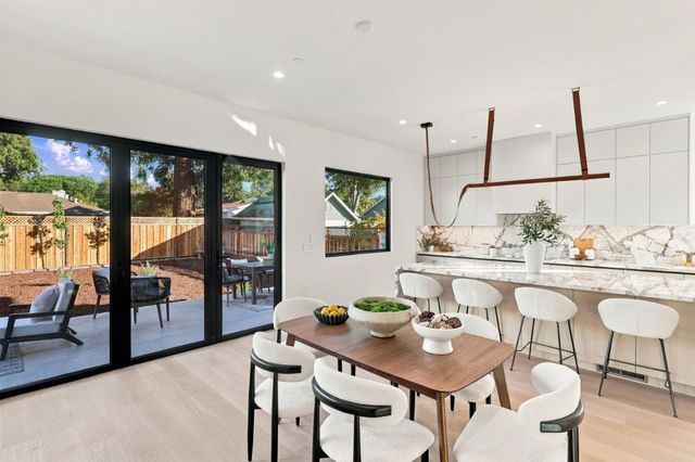 548 6th Avenue, Menlo Park, CA 94025