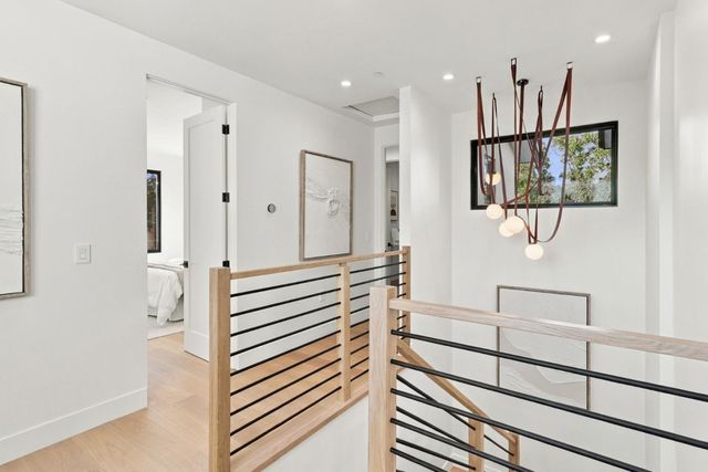 548 6th Avenue, Menlo Park, CA 94025