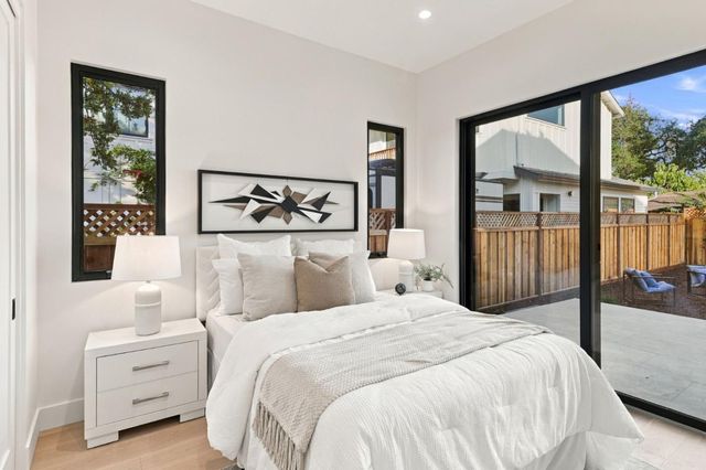 548 6th Avenue, Menlo Park, CA 94025