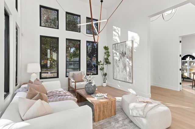 548 6th Avenue, Menlo Park, CA 94025