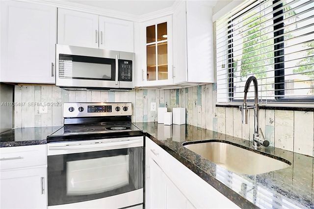 1065 S Flagler Avenue 701, Pompano Beach, FL 33060