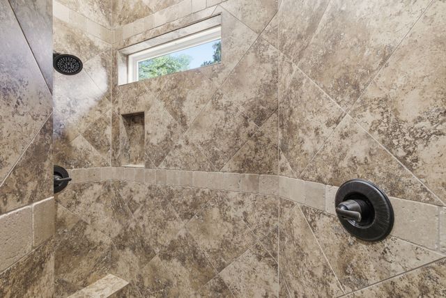 160 Falcon Drive, Weatherford, TX 76088