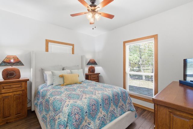 160 Falcon Drive, Weatherford, TX 76088