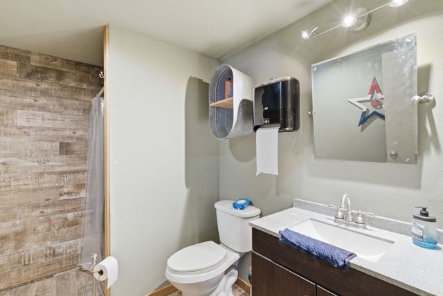 160 Falcon Drive, Weatherford, TX 76088