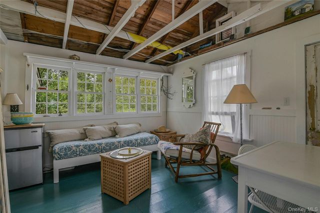 31 Sage Boulevard 31, Greenport, NY 11944