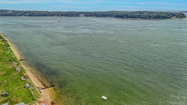 31 Sage Boulevard 31, Greenport, NY 11944