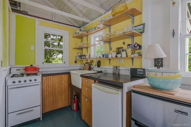 31 Sage Boulevard 31, Greenport, NY 11944