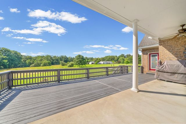 4940 Marion Rd, Cunningham, TN 37052