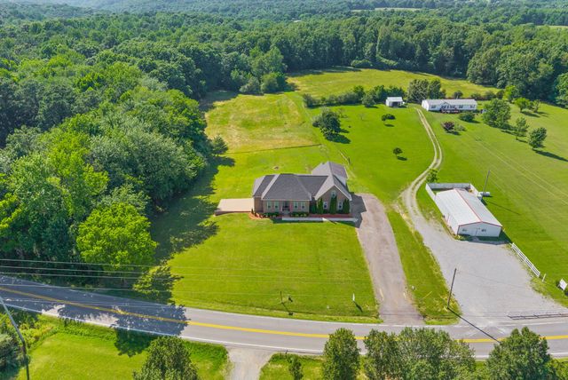 4940 Marion Rd, Cunningham, TN 37052