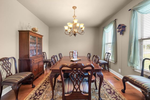 4940 Marion Rd, Cunningham, TN 37052