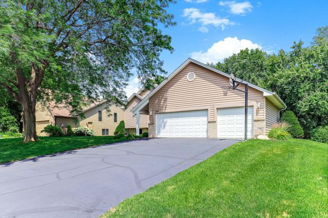 1447 Cutters Lane, Eagan, MN 55122