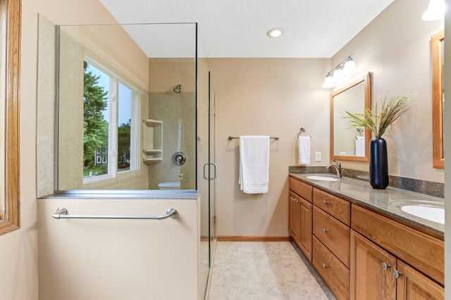 1447 Cutters Lane, Eagan, MN 55122