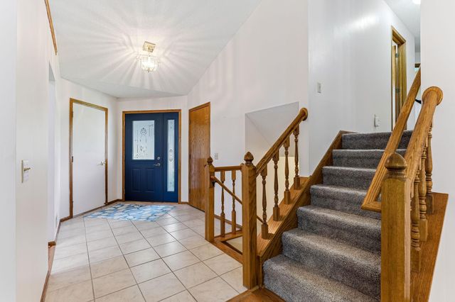 1447 Cutters Lane, Eagan, MN 55122