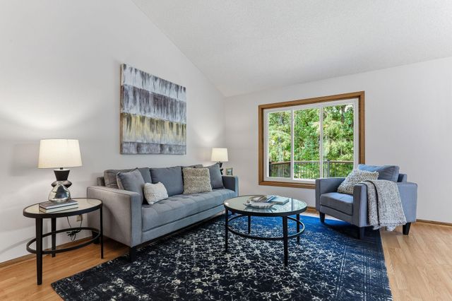 1447 Cutters Lane, Eagan, MN 55122