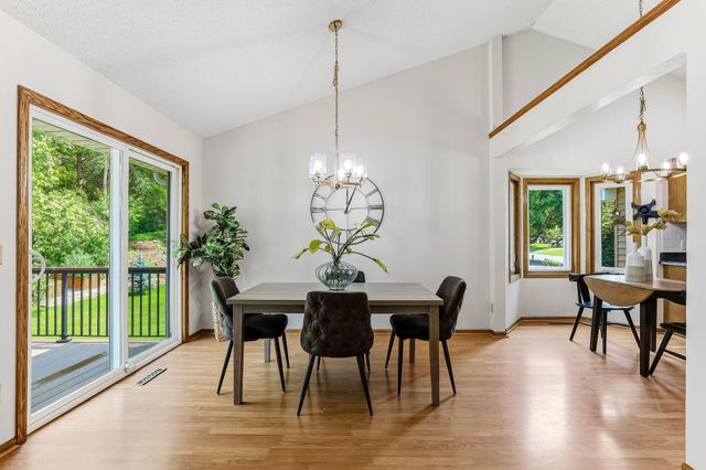 1447 Cutters Lane, Eagan, MN 55122