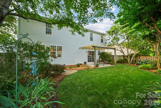 15926 Bubbling Branch Lane, Charlotte, NC 28273